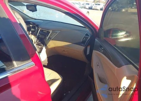 2013 Hyundai Sonata Hybrid z USA, uszkodzony, nr VIN KMHEC4A45DA070479